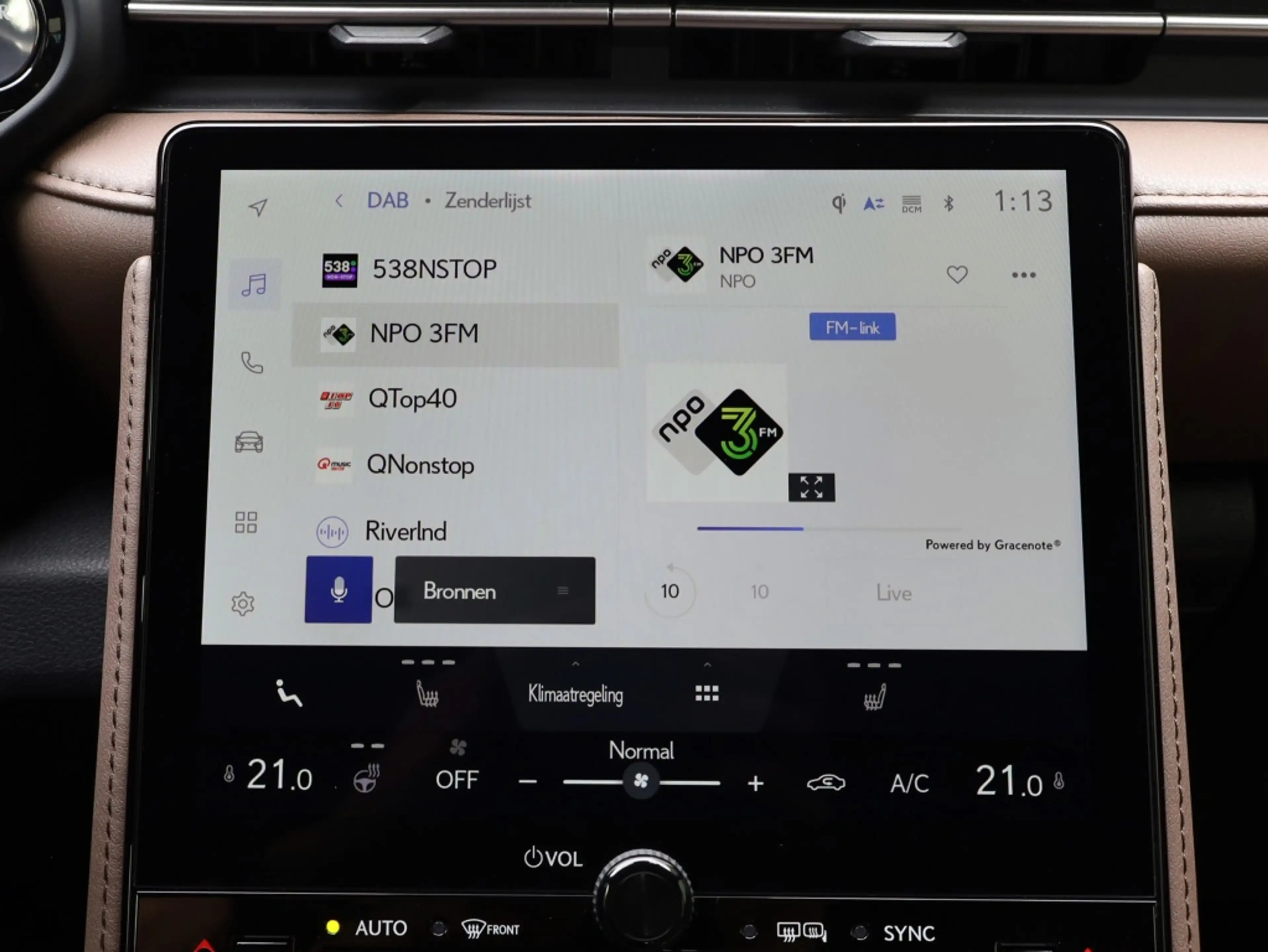 Lexus LBX Elegant 2WD | Advanced Pack | Mark Levinson | 360 — photo 22