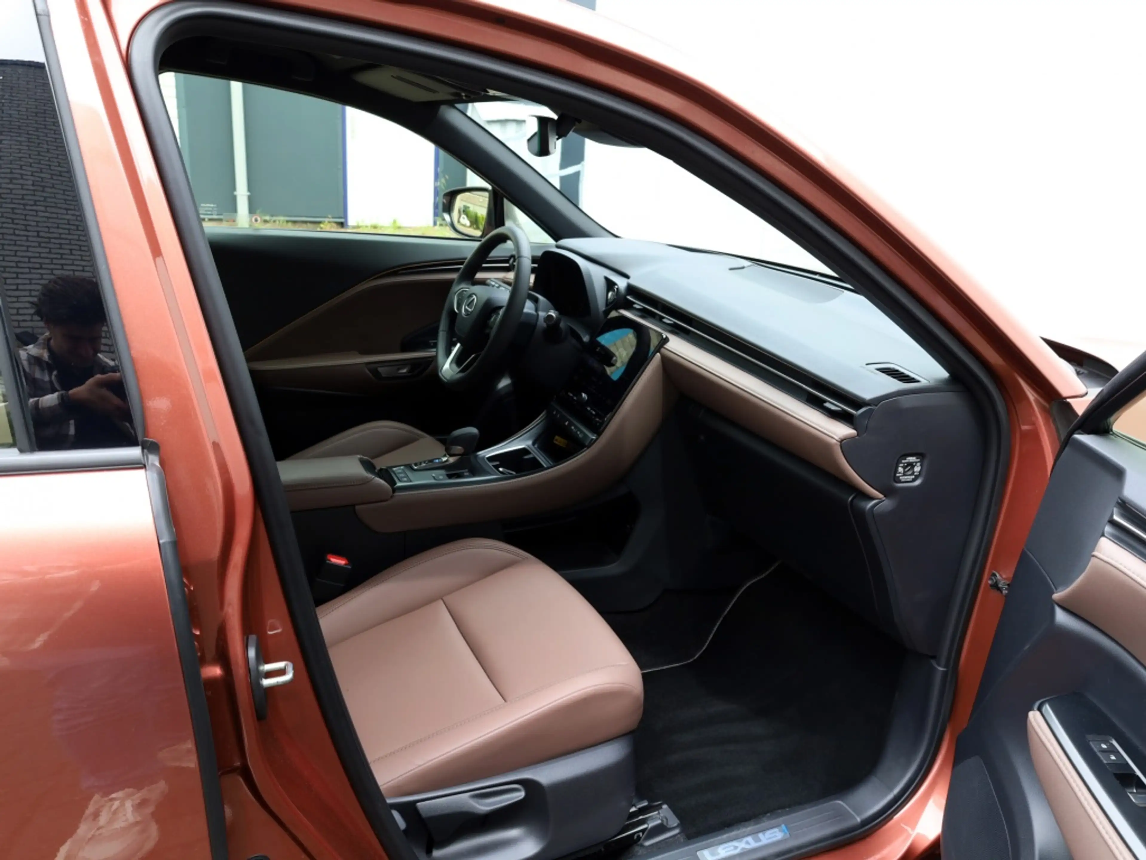 Lexus LBX Elegant 2WD | Advanced Pack | Mark Levinson | 360 — photo 11