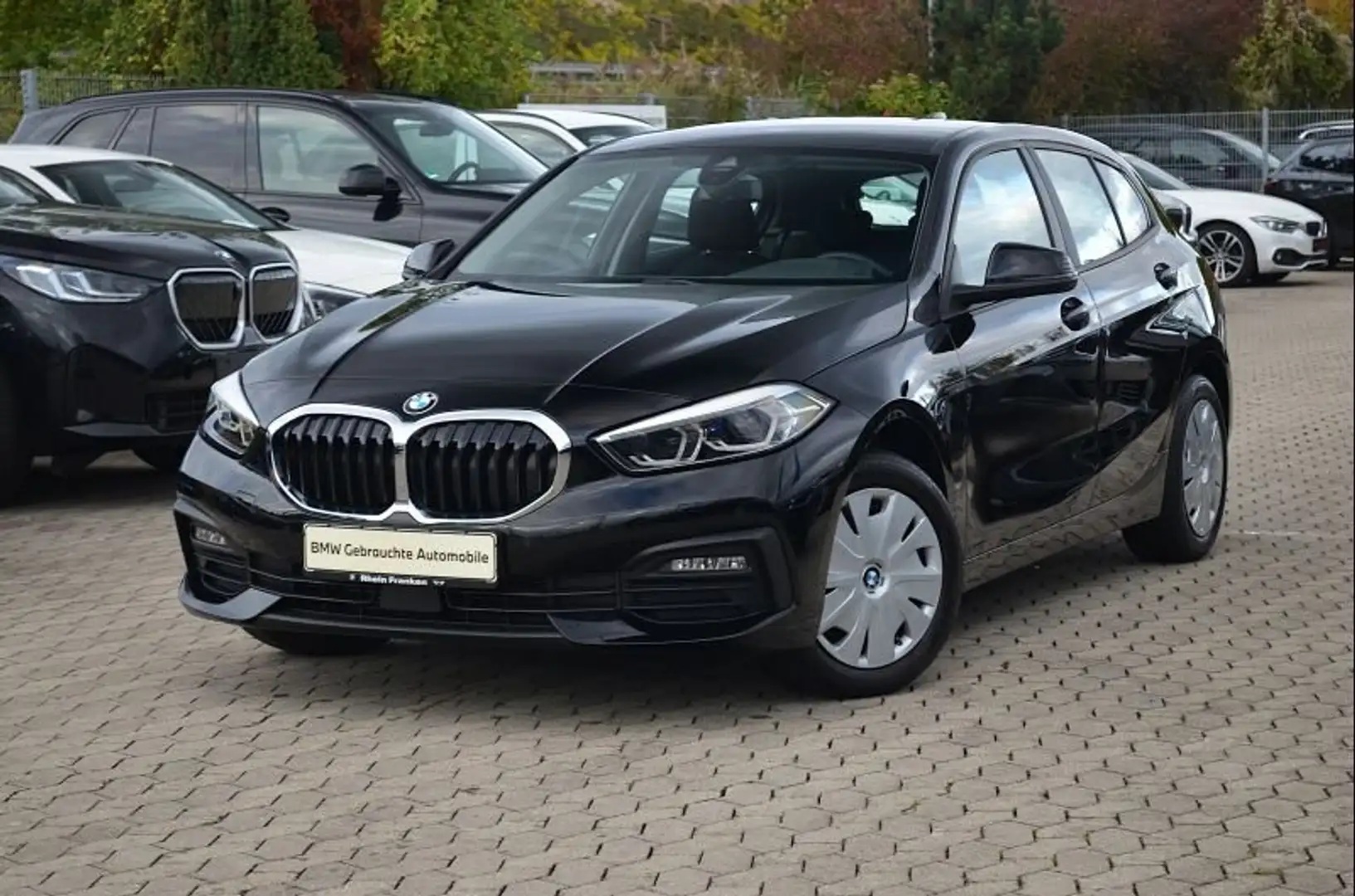 BMW 116 d LiveCptProf.LED.DAB.PDC vo+hi Schwarz - 2