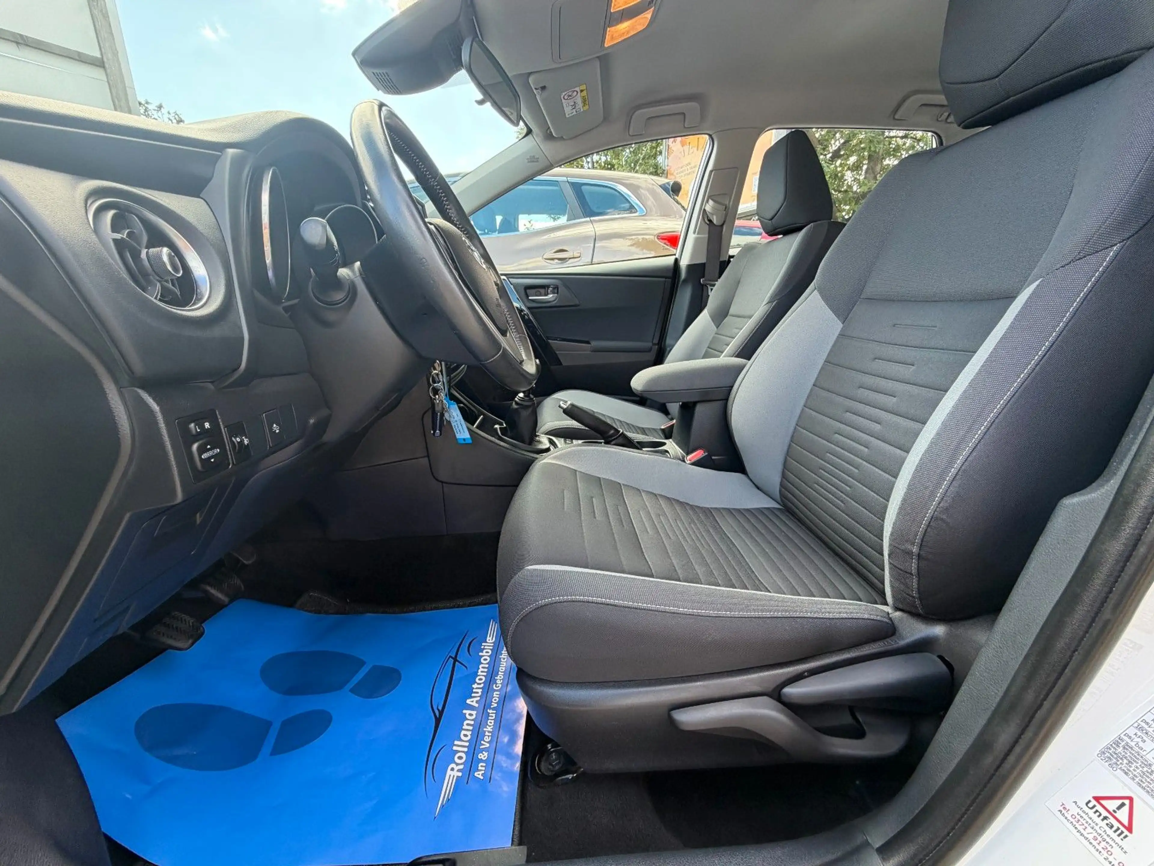 Toyota Auris Comfort*2.HD*Klima*Navi*Kamera*TÜV NEU — photo 10