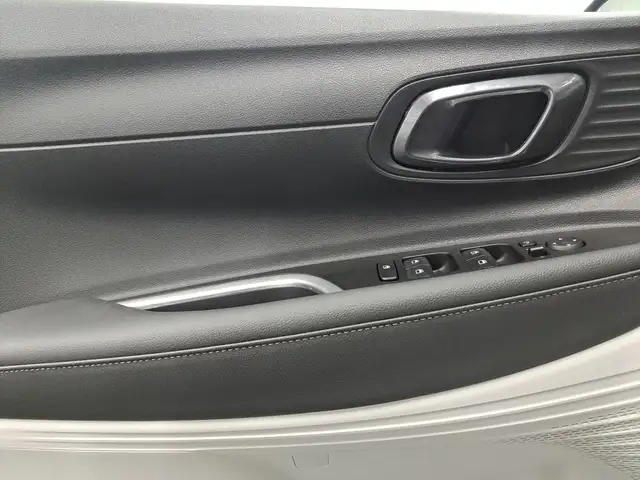 Hyundai i20 view 11