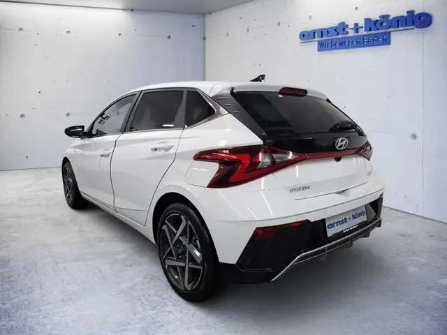 Hyundai i20 view 4