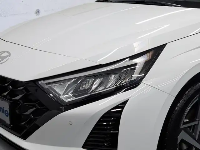 Hyundai i20 view 5