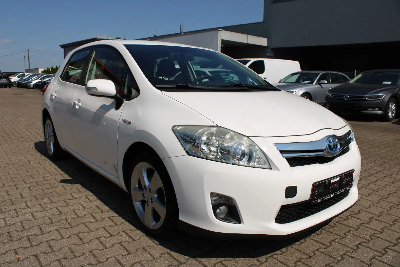 Toyota Auris Hybrid  1,8-l-VVT-i Kamera 1.Hand 17 Zoll Bianco - 2
