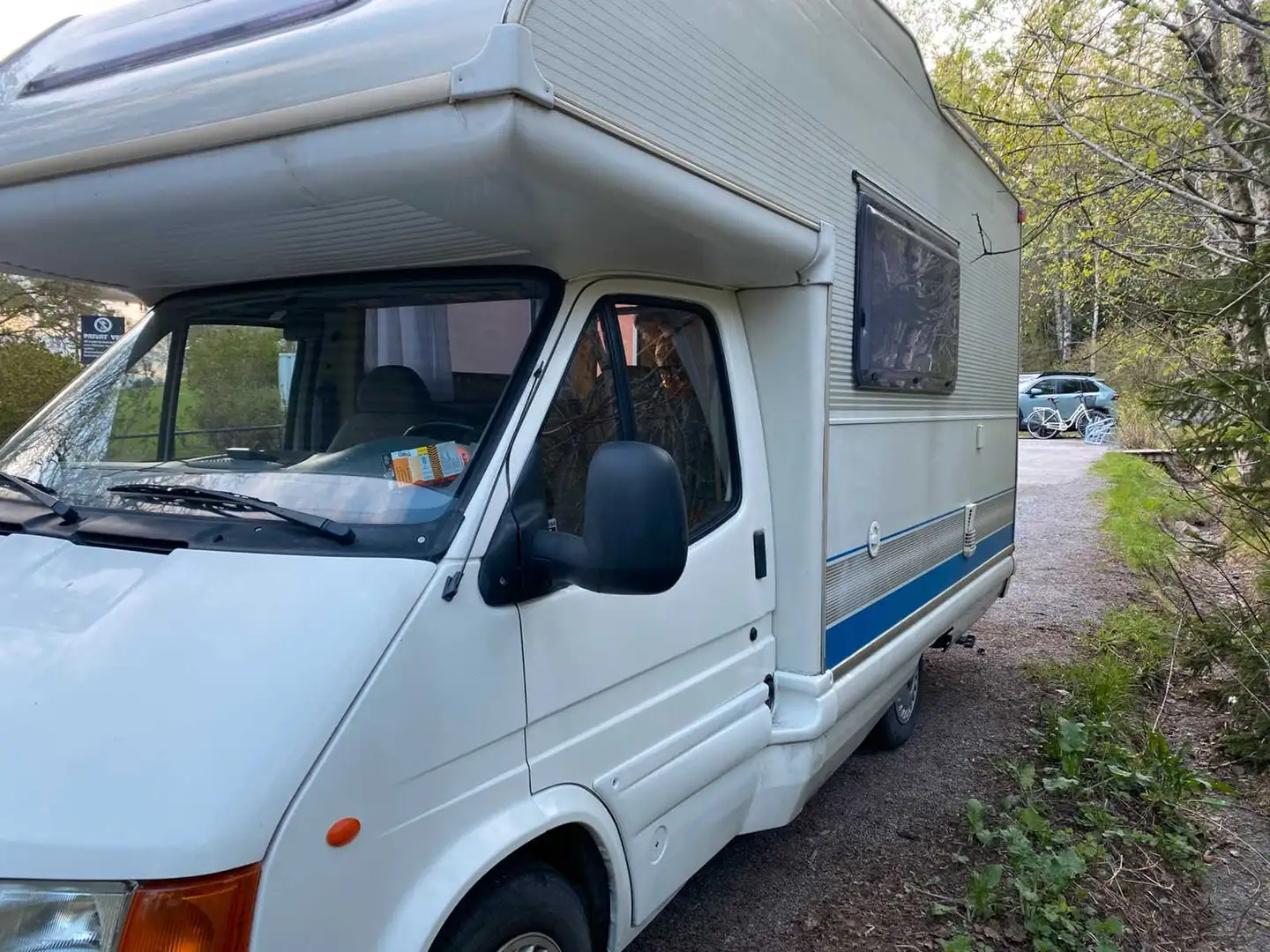Caravans-Wohnm Elnagh Ford Alkoven Weiß - 1