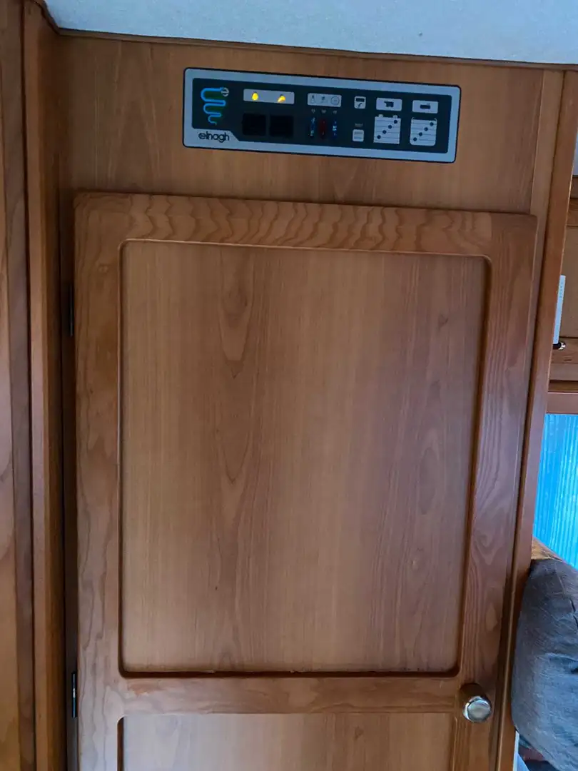 Caravans-Wohnm Elnagh Ford Alkoven Weiß - 2