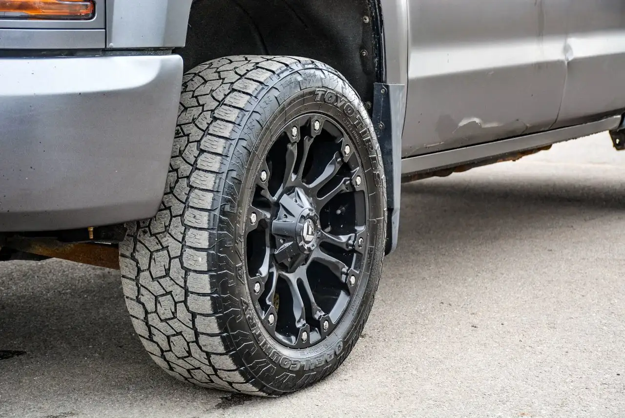 Chevrolet Silverado 1500 снимка Chevrolet Silverado 1500