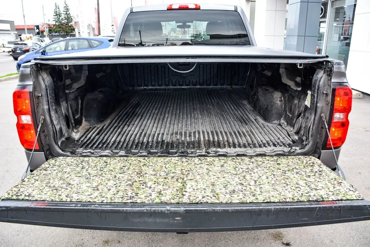 Chevrolet Silverado 1500 снимка Chevrolet Silverado 1500