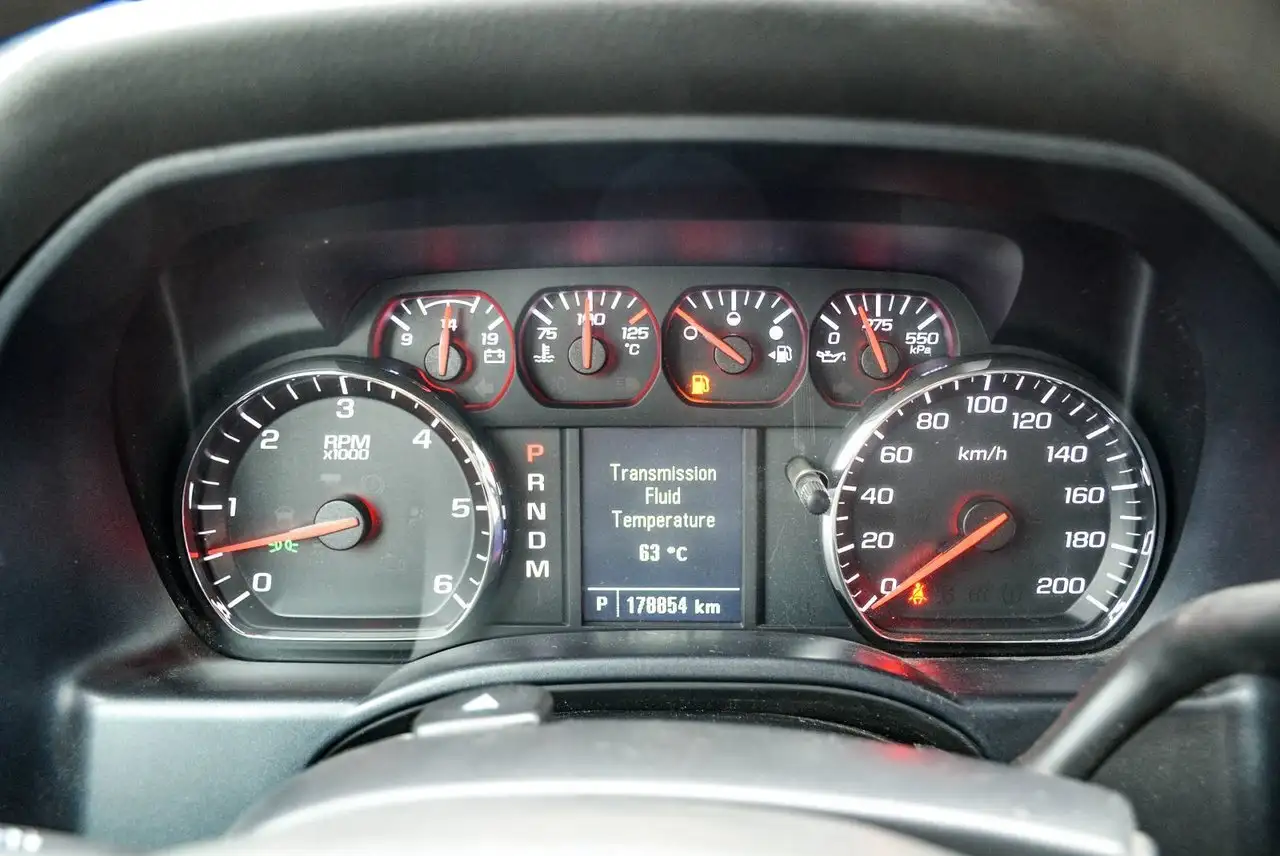Chevrolet Silverado 1500 снимка Chevrolet Silverado 1500
