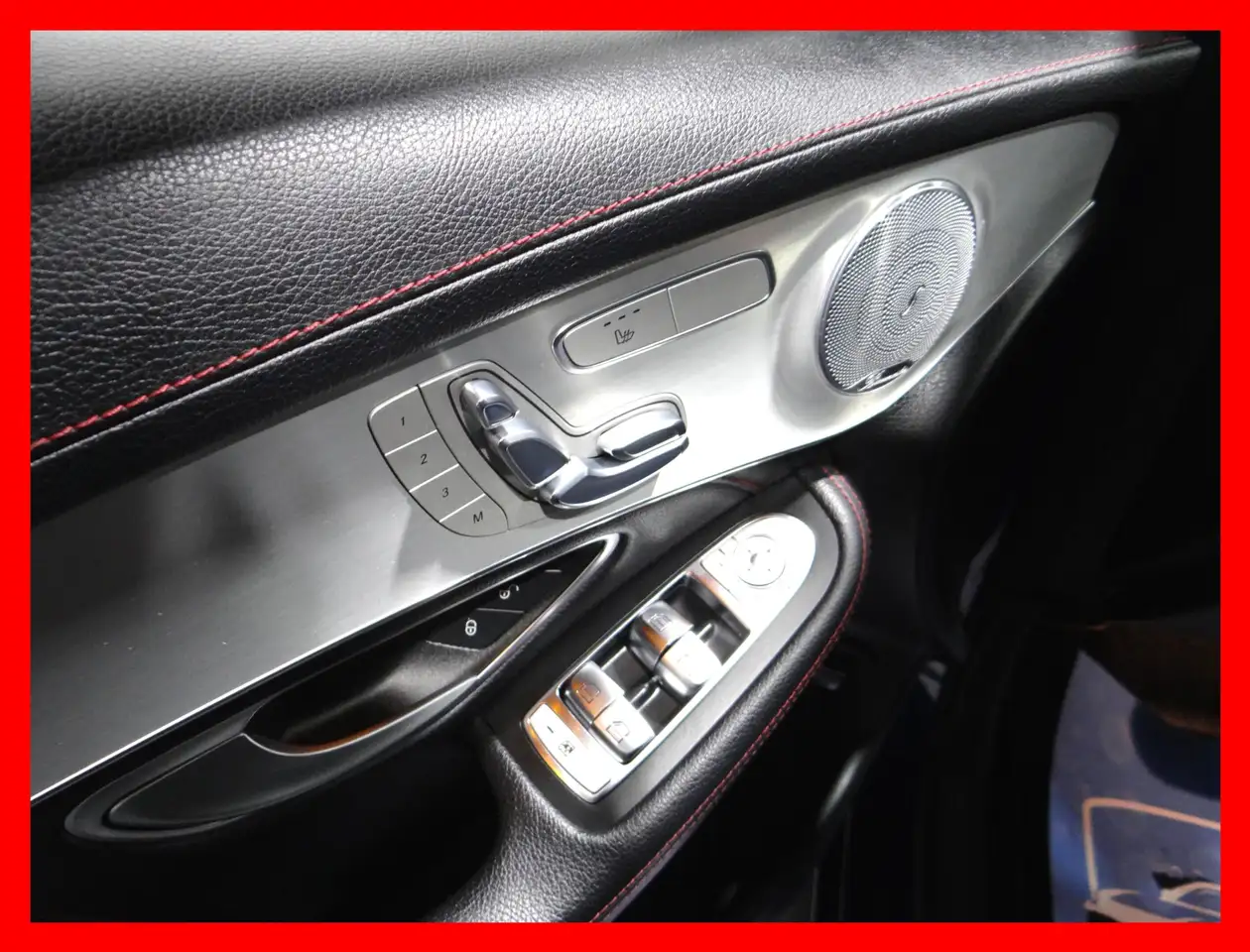 Mercedes-Benz GLC снимка Mercedes-Benz GLC