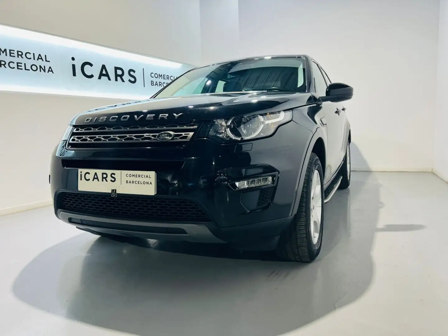 Land Rover Discovery Sport 2.0eD4 HSE 4x2 150 Nero - 1