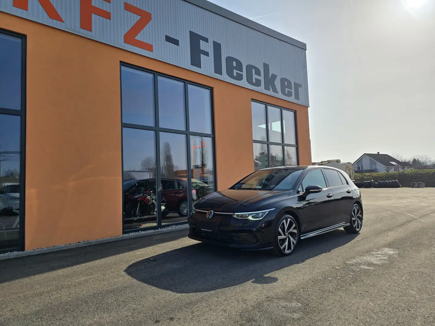 Volkswagen Golf R-Line DSG R-Line Schwarz - 1