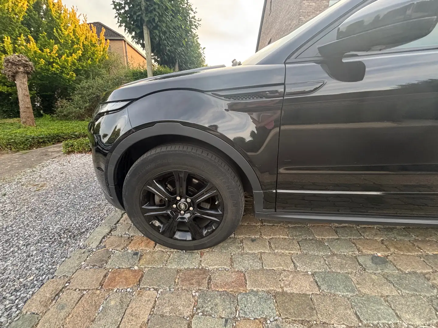Land Rover Range Rover Evoque Range Rover Evoque TD4 Aut. HSE Dynamic Zwart - 2
