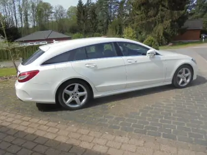 Annonce voiture d'occasion Mercedes-Benz CLS 350 - CARADIZE