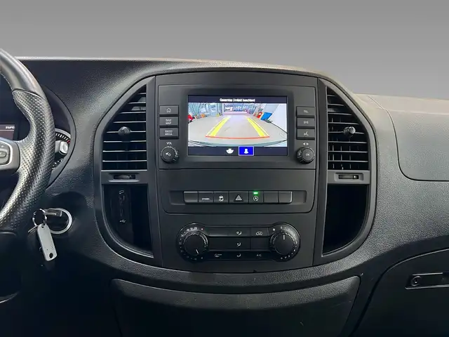 Mercedes-Benz Vito view 14