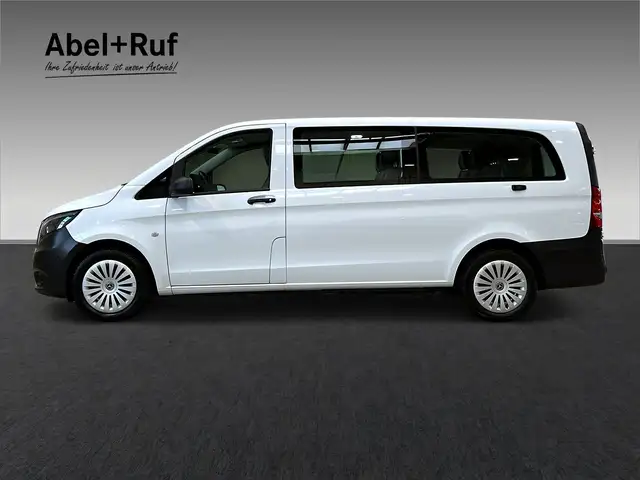 Mercedes-Benz Vito view 5