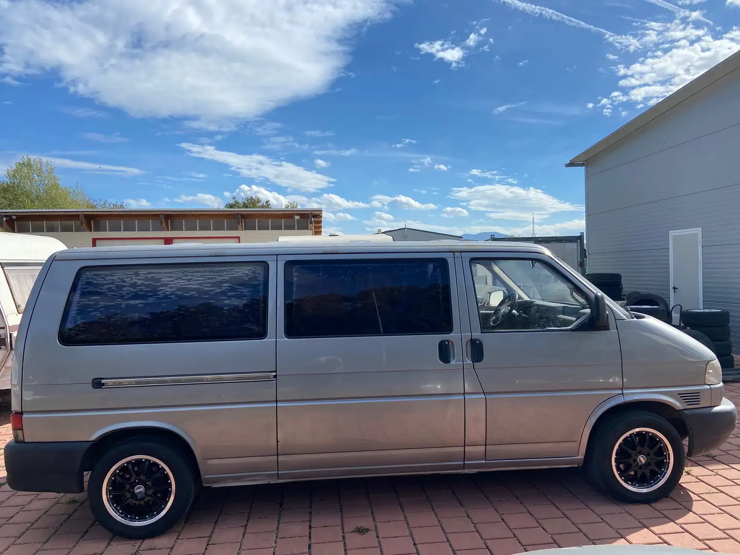 Volkswagen T4 Lang,Automatik,2.5 TDI 102PS,Alu,tiefer eingetr Grau - 2