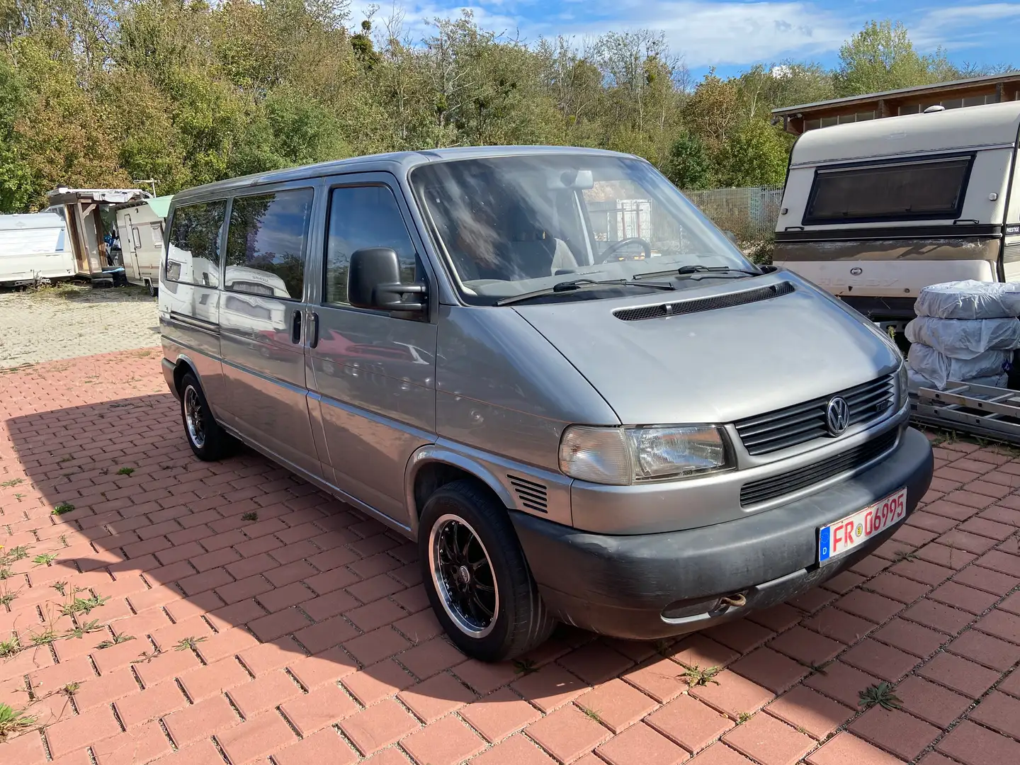 Volkswagen T4 Lang,Automatik,2.5 TDI 102PS,Alu,tiefer eingetr Grau - 1