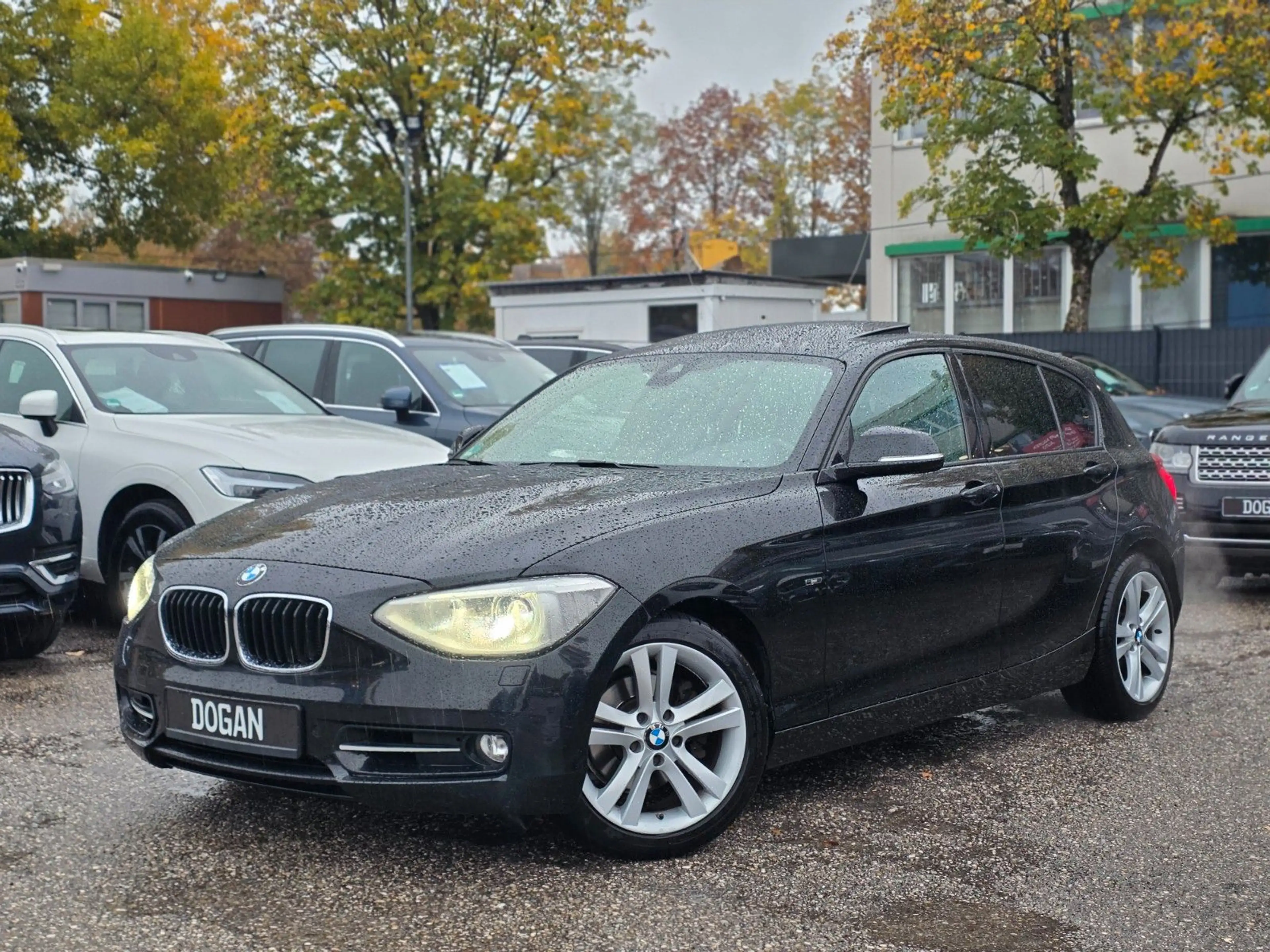 BMW 118 i Lim Aut. Sport-Line |Navi Prof |Schiebedach