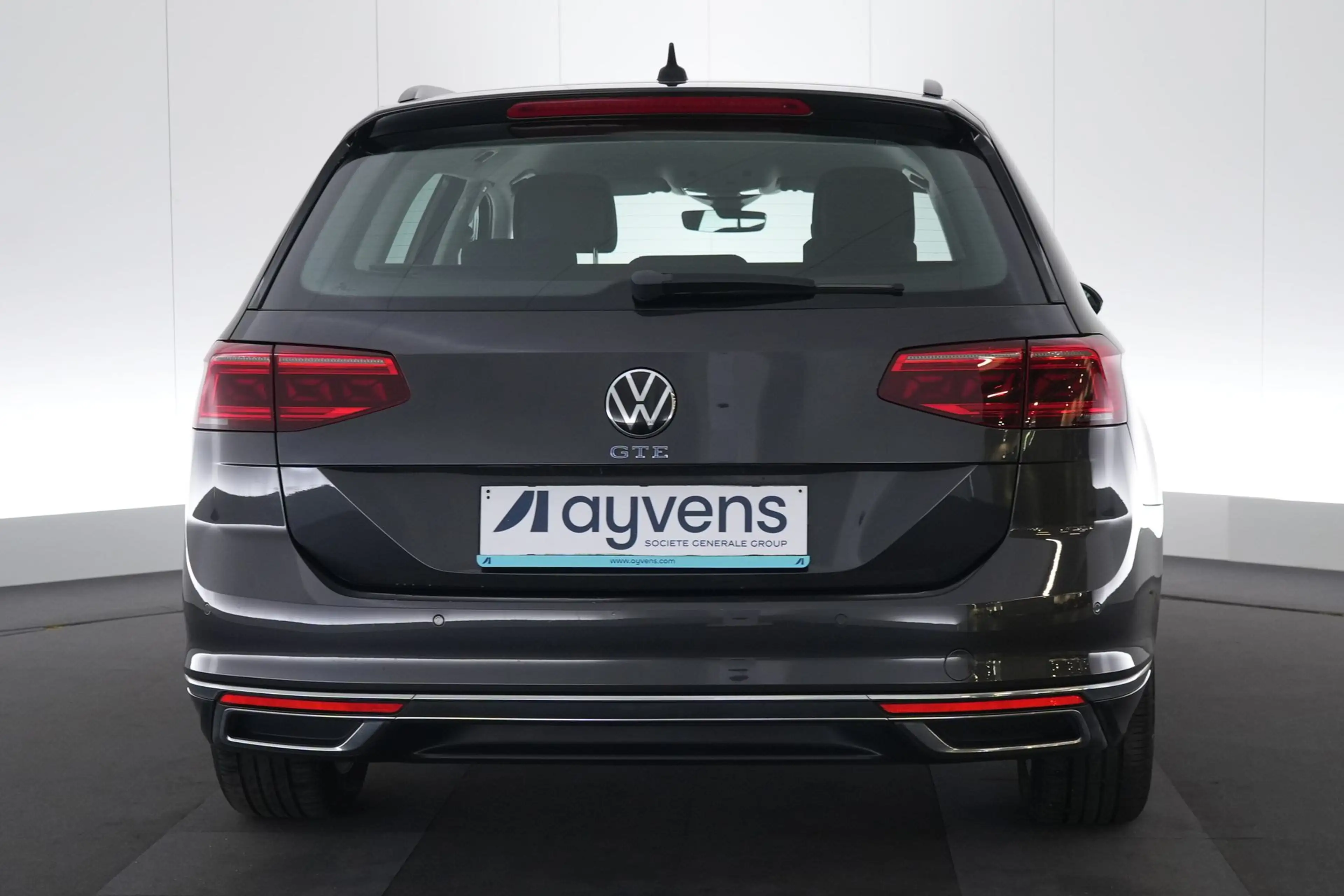 Volkswagen Passat Variant 1.4 TSI PHEV GTE Business DSG LED GPS PDC CAM Carp — photo 8