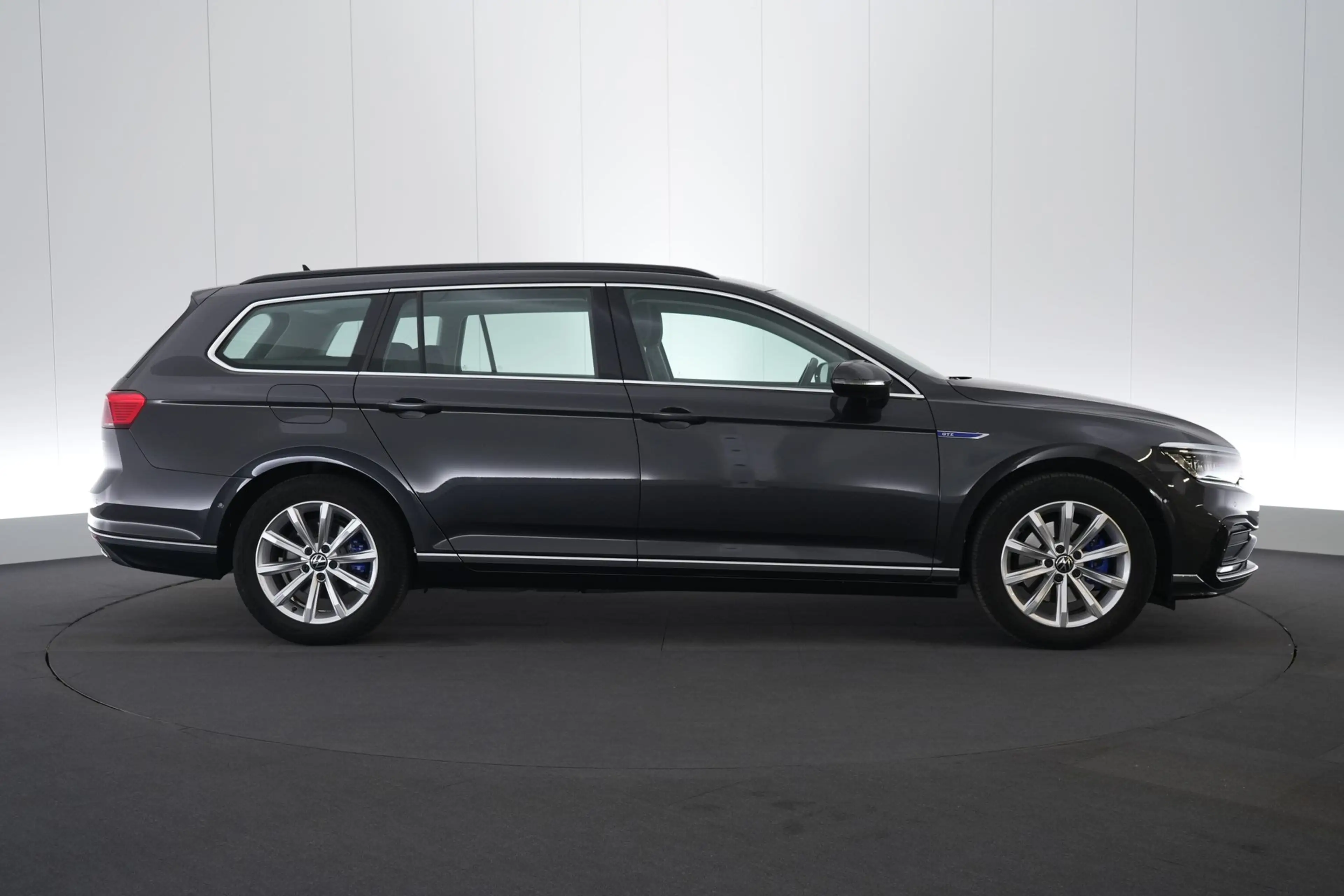 Volkswagen Passat Variant 1.4 TSI PHEV GTE Business DSG LED GPS PDC CAM Carp — photo 5