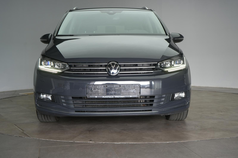 Volkswagen Touran 2.0 TDI DSG Highline ACC/Kamera/Virtual/A — photo 2