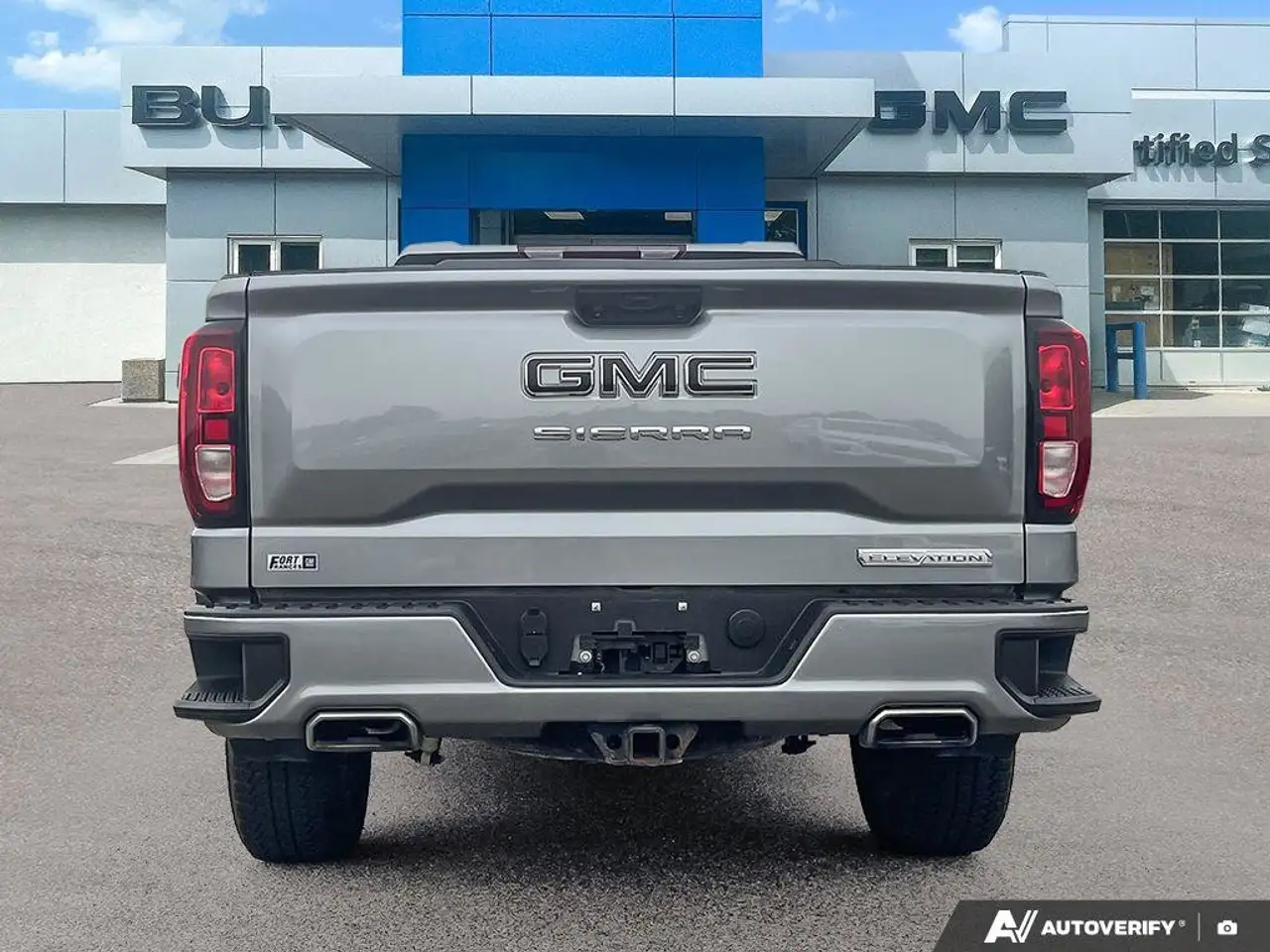 GMC Sierra 1500 fotografie GMC Sierra 1500