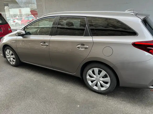 Toyota Auris Auris SW HEV 1.8i HSD Comfort E-CVT