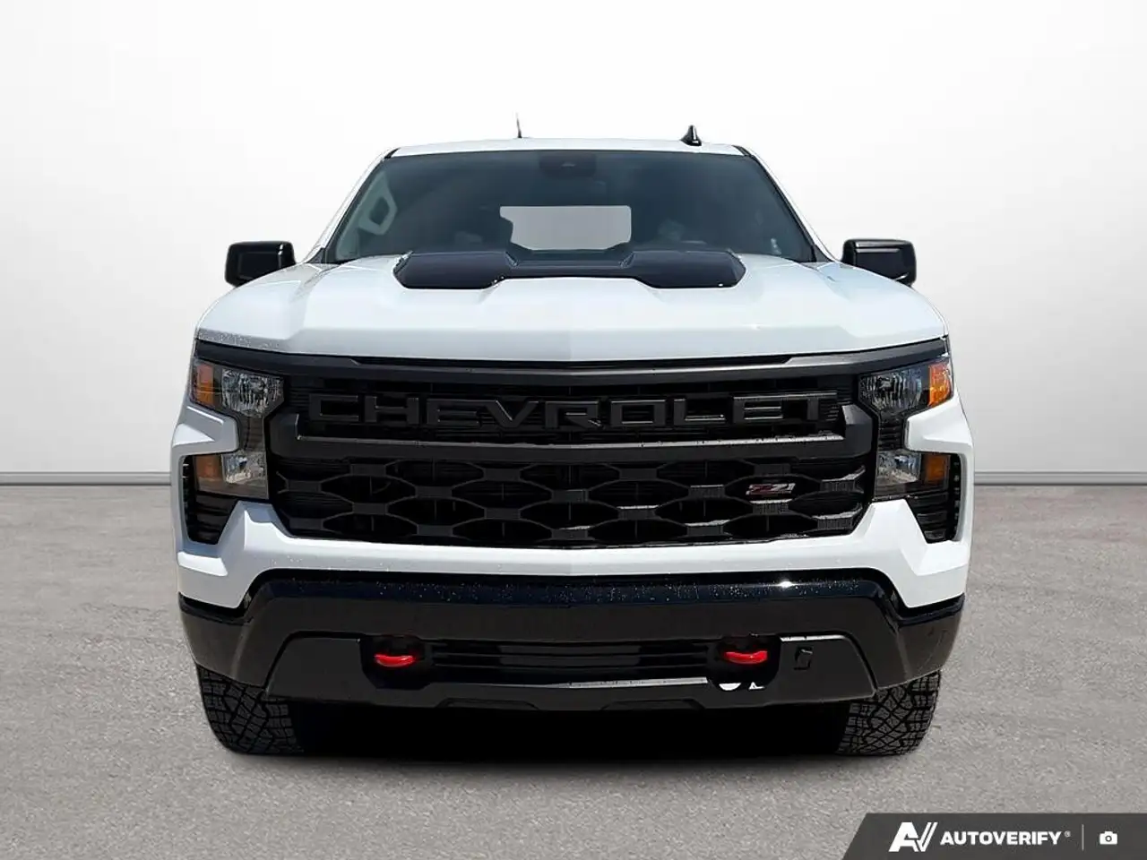 Chevrolet Silverado 1500 снимка Chevrolet Silverado 1500