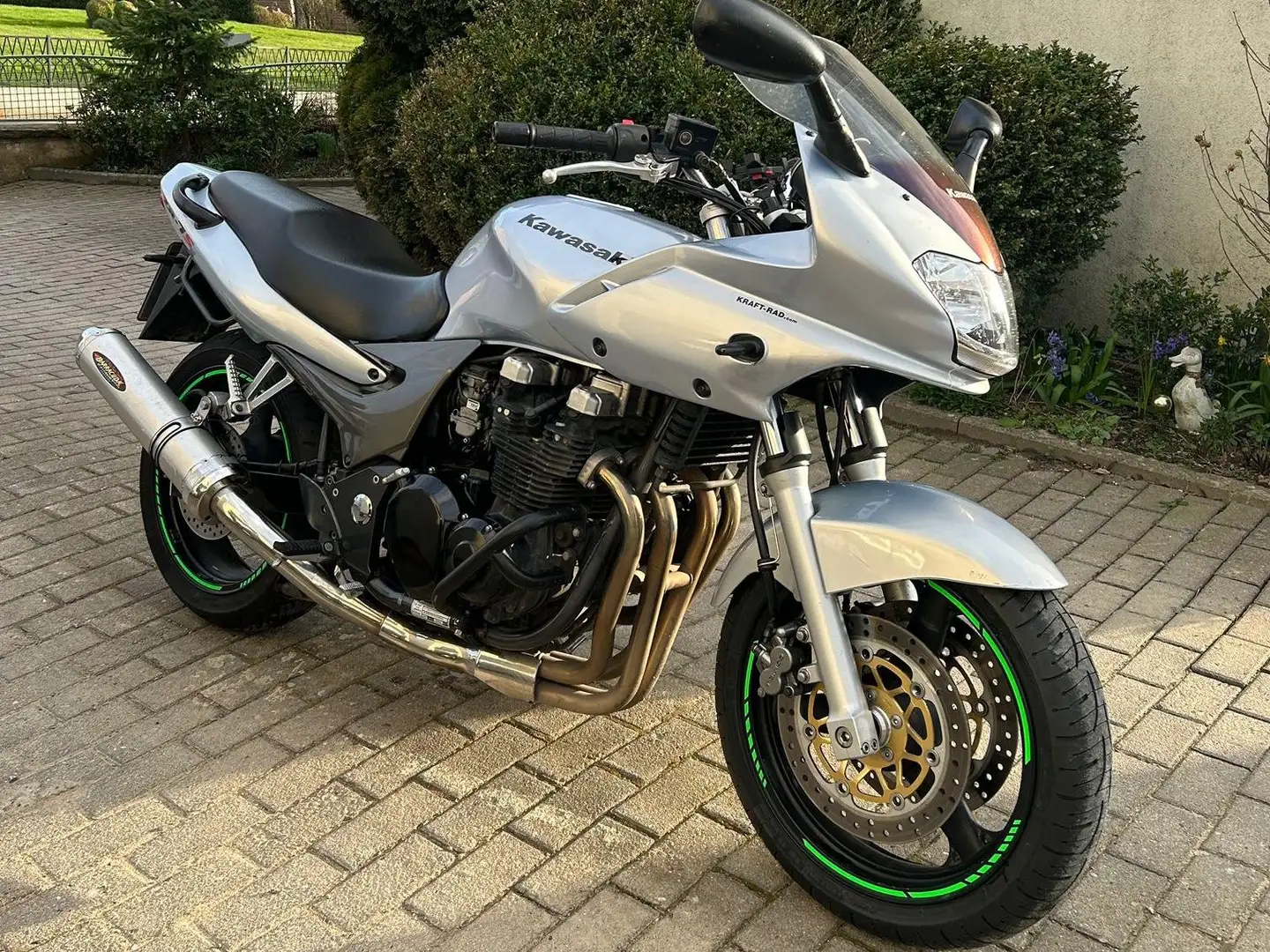 Kawasaki ZR - 7 s Zilver - 1