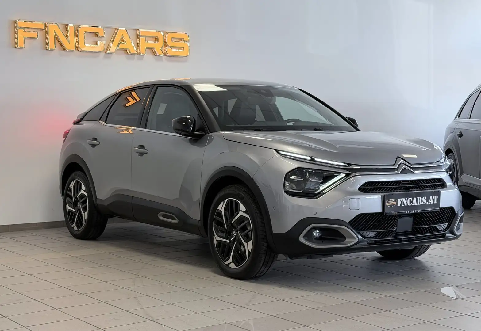 Citroen C4 1.5 Blue-HDi Shine Aut. | Vollausstattung| LED | Grau - 1
