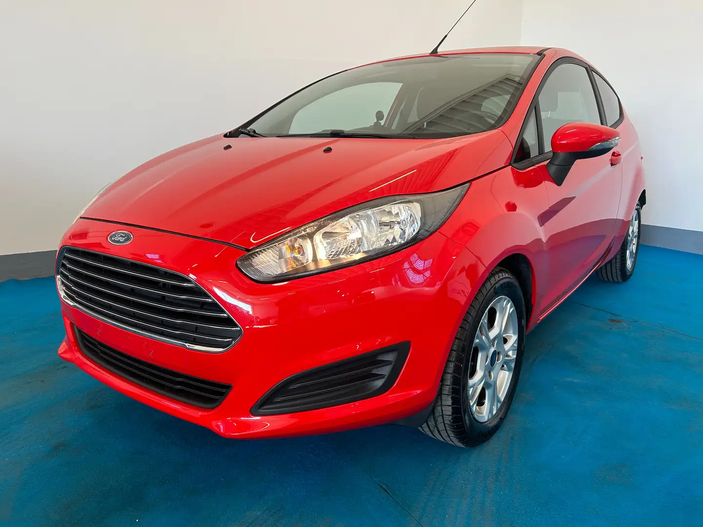 Ford Fiesta - 1,0cc 80cv - UNIPROPRIETARIO - NEOPATENTATI Rosso - 1