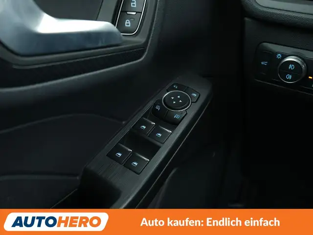 Ford Kuga view 28