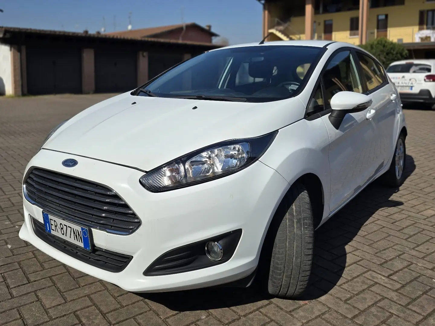 Ford Fiesta 1.0 Titanium Euro 5B Bianco - 1