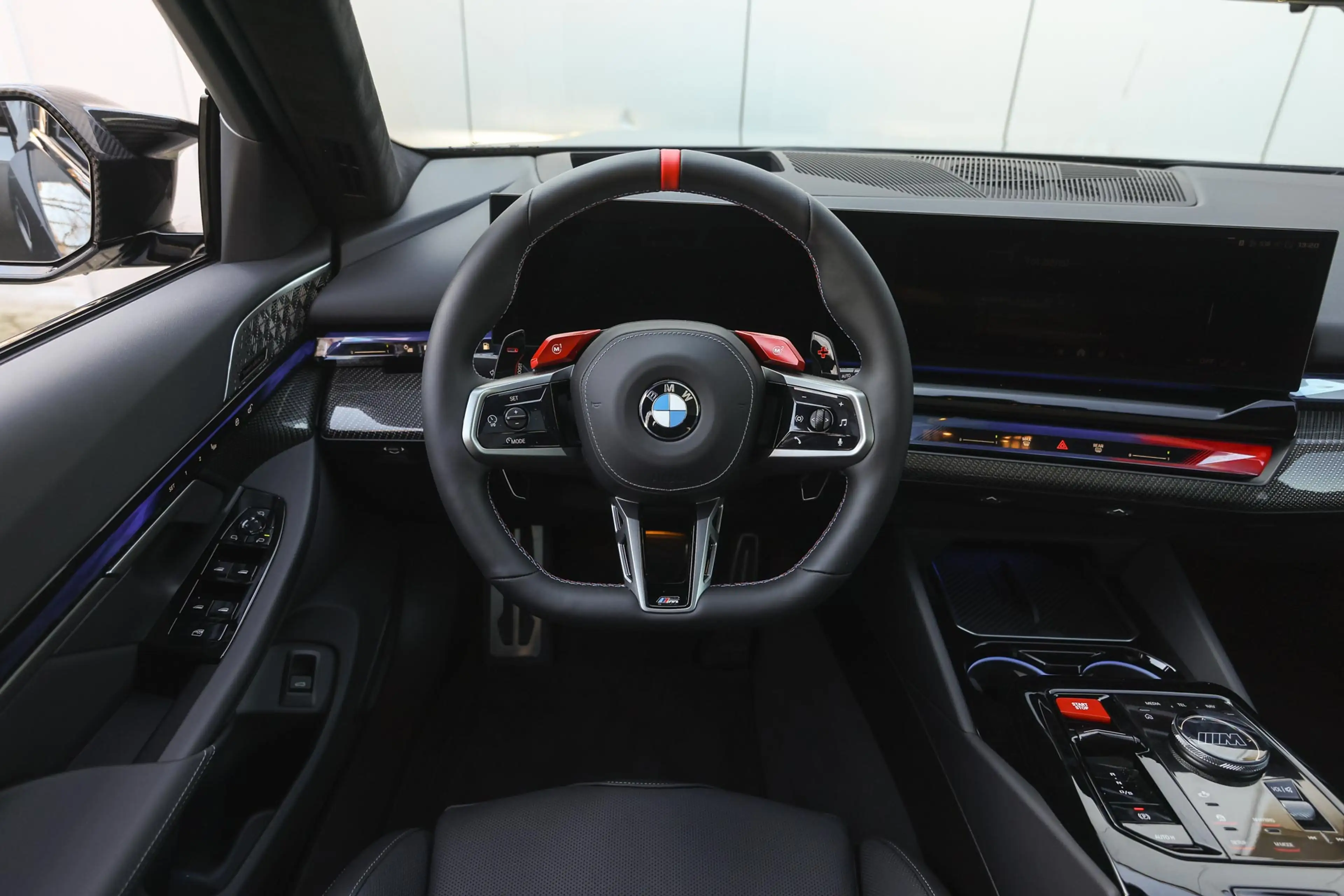 BMW M5 Touring Automaat / M Drive Professional / Panorama — photo 3