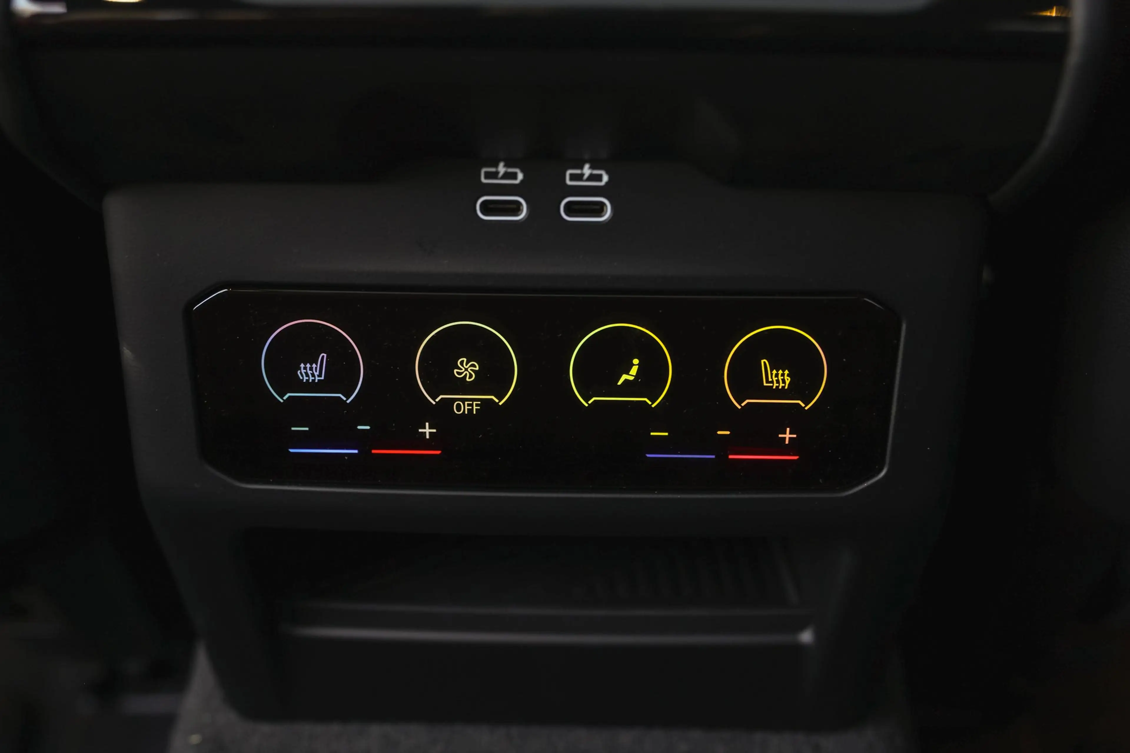 BMW M5 Touring Automaat / M Drive Professional / Panorama — photo 12