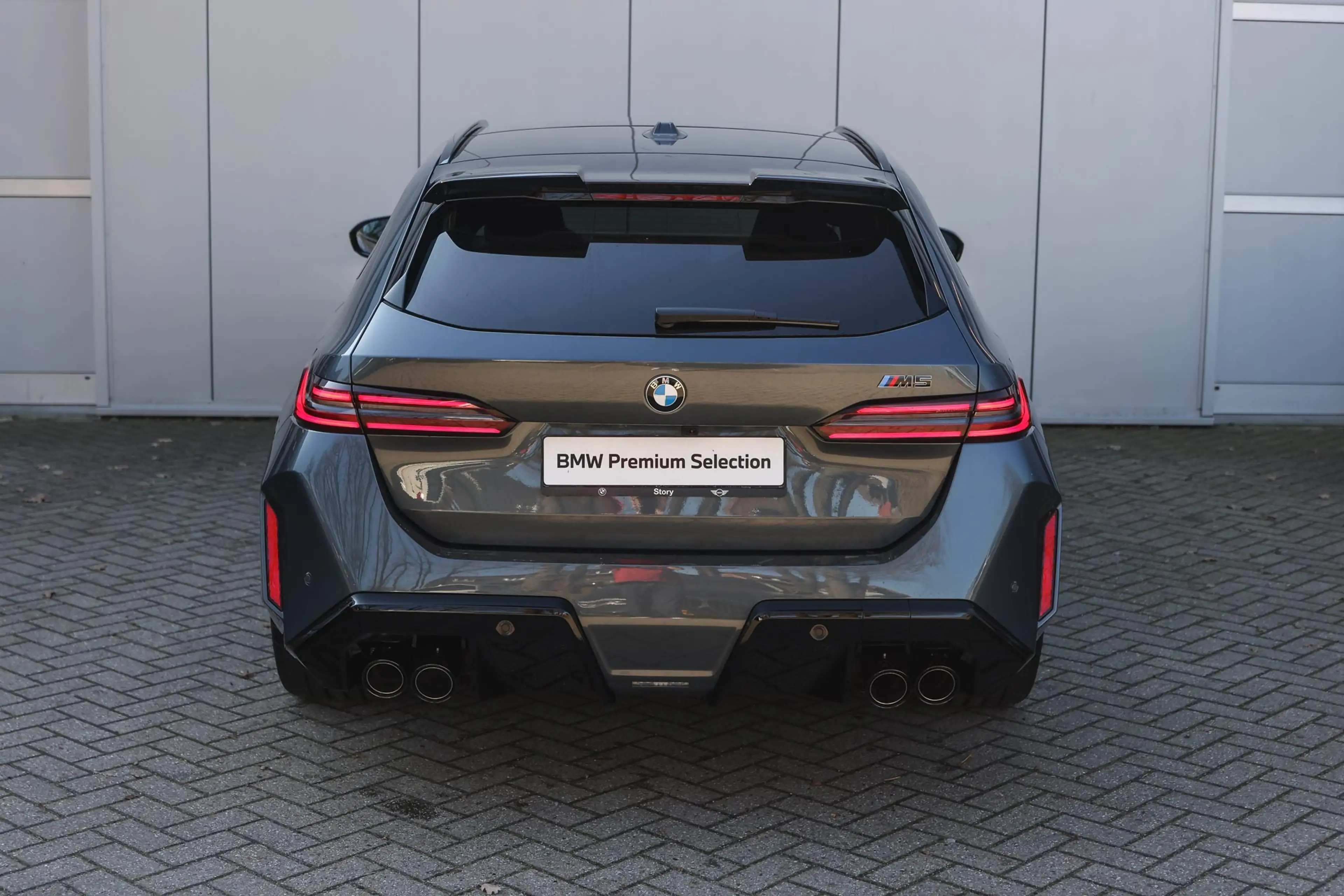 BMW M5 Touring Automaat / M Drive Professional / Panorama — photo 6