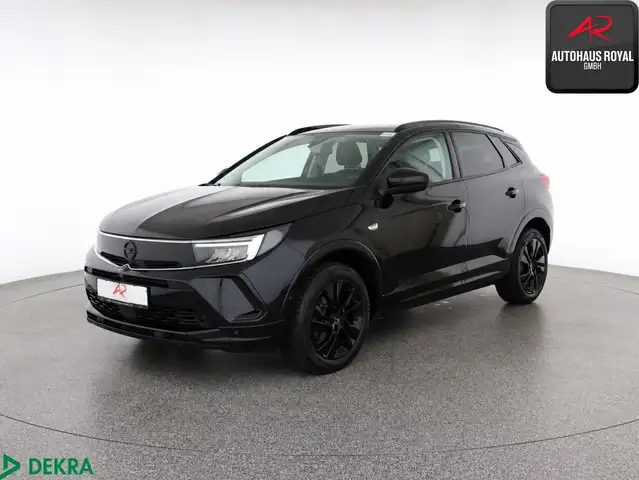 2024 Opel Grandland X in Black for sale