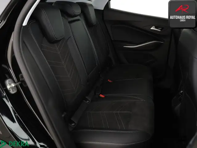 Opel Grandland X view 12