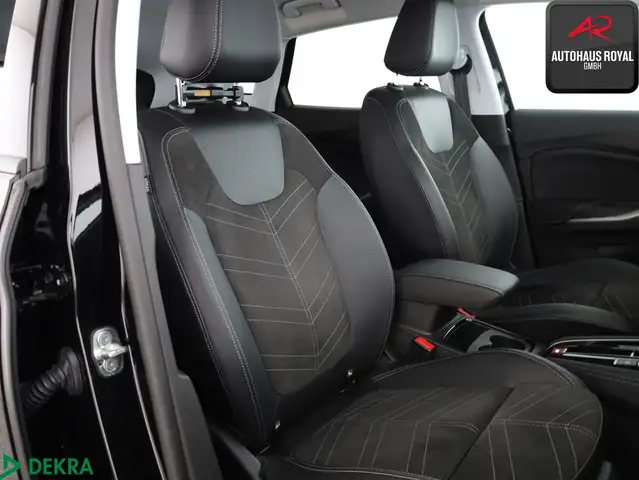 Opel Grandland X view 11