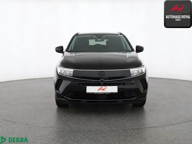 Opel Grandland X view 8