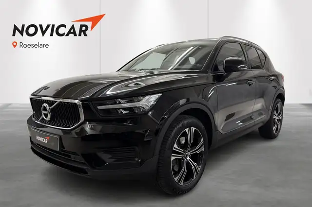 Volvo XC40 B4 Momentum Pro DCT
