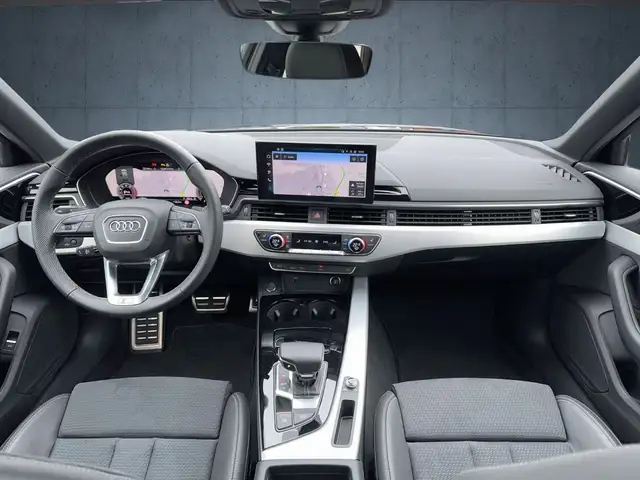 Audi A4 view 11