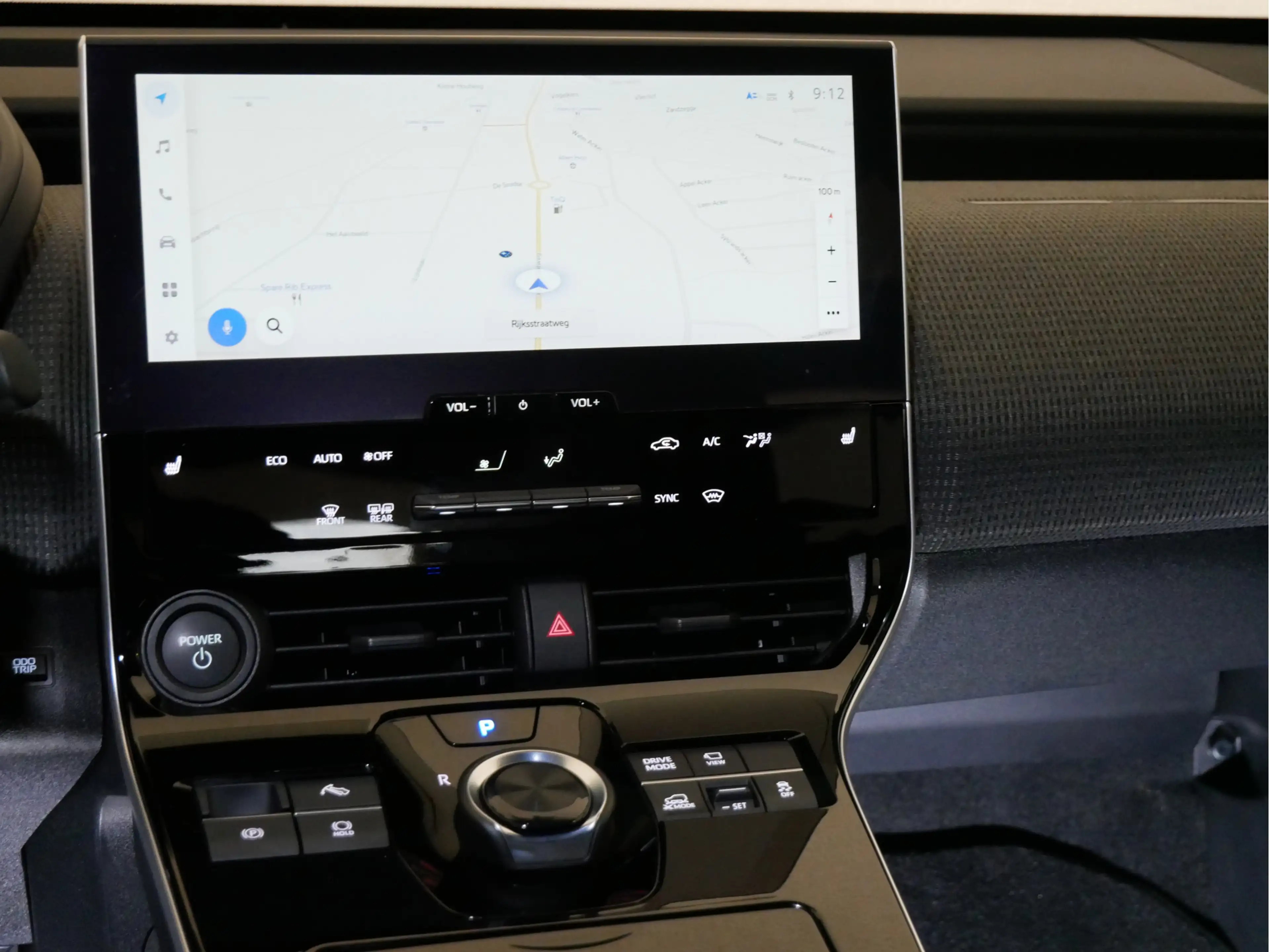Subaru Solterra 71 kWh — photo 13