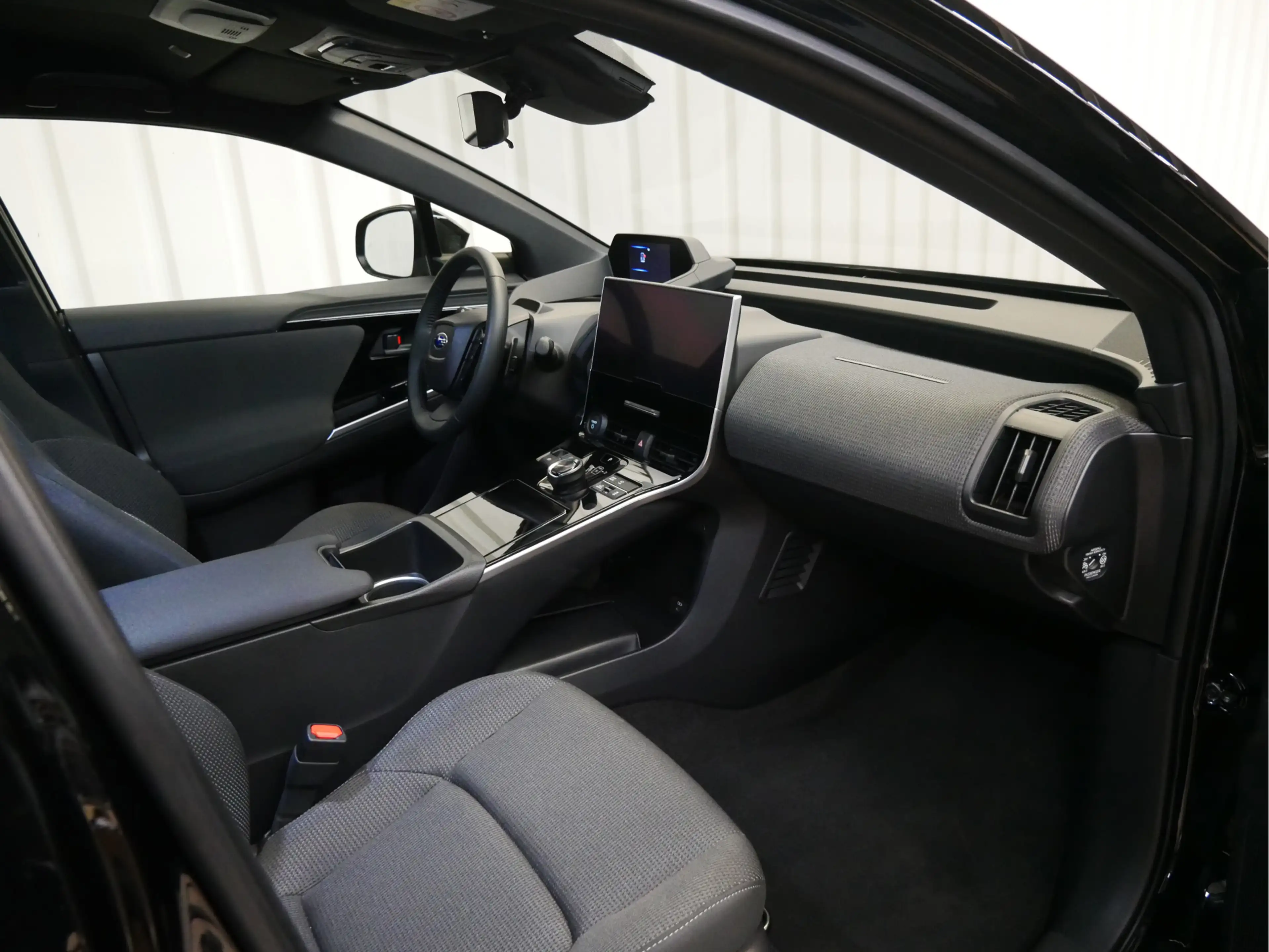 Subaru Solterra 71 kWh — photo 9