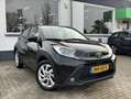 Toyota Aygo X 1.0|AUTOMAAT|19.293 KM|CARPLAY|2023|RIJKLAAR Zwart - thumbnail 2