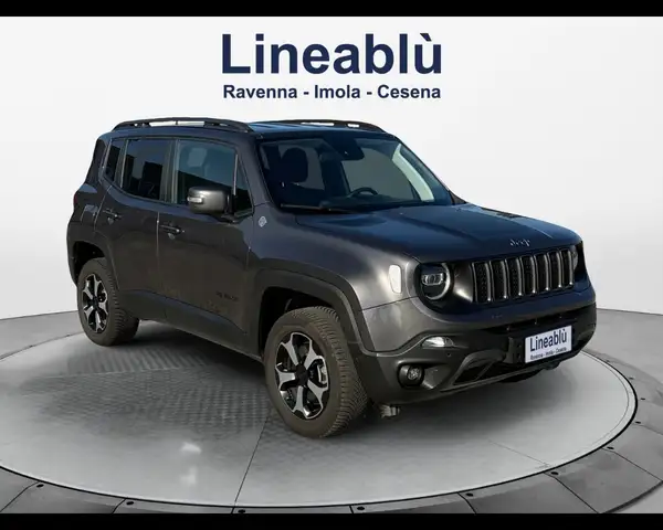 Jeep Renegade view 7
