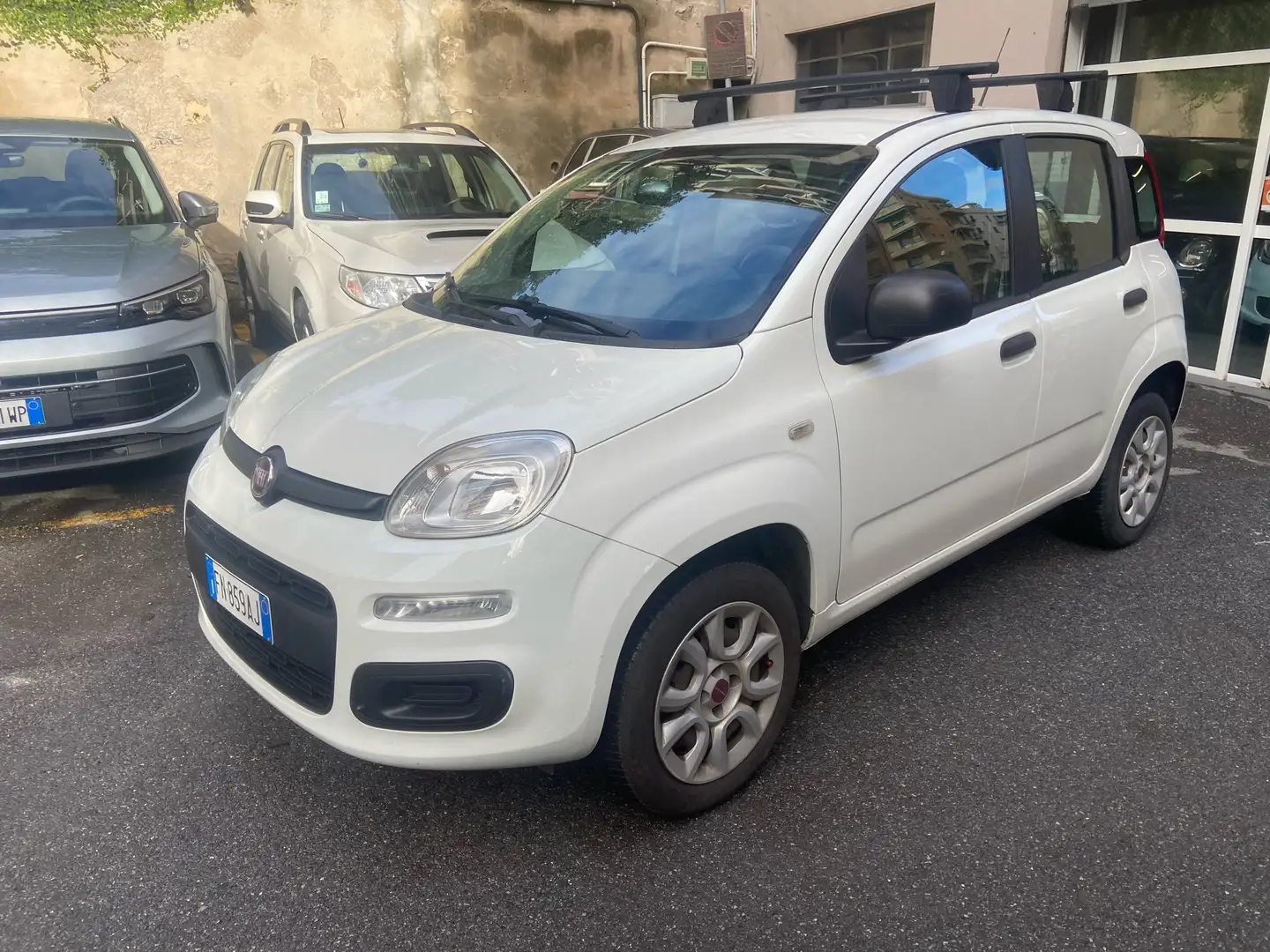 Fiat Panda Panda 0.9 t.air t. natural power Easy 80cv Neopat Bianco - 1