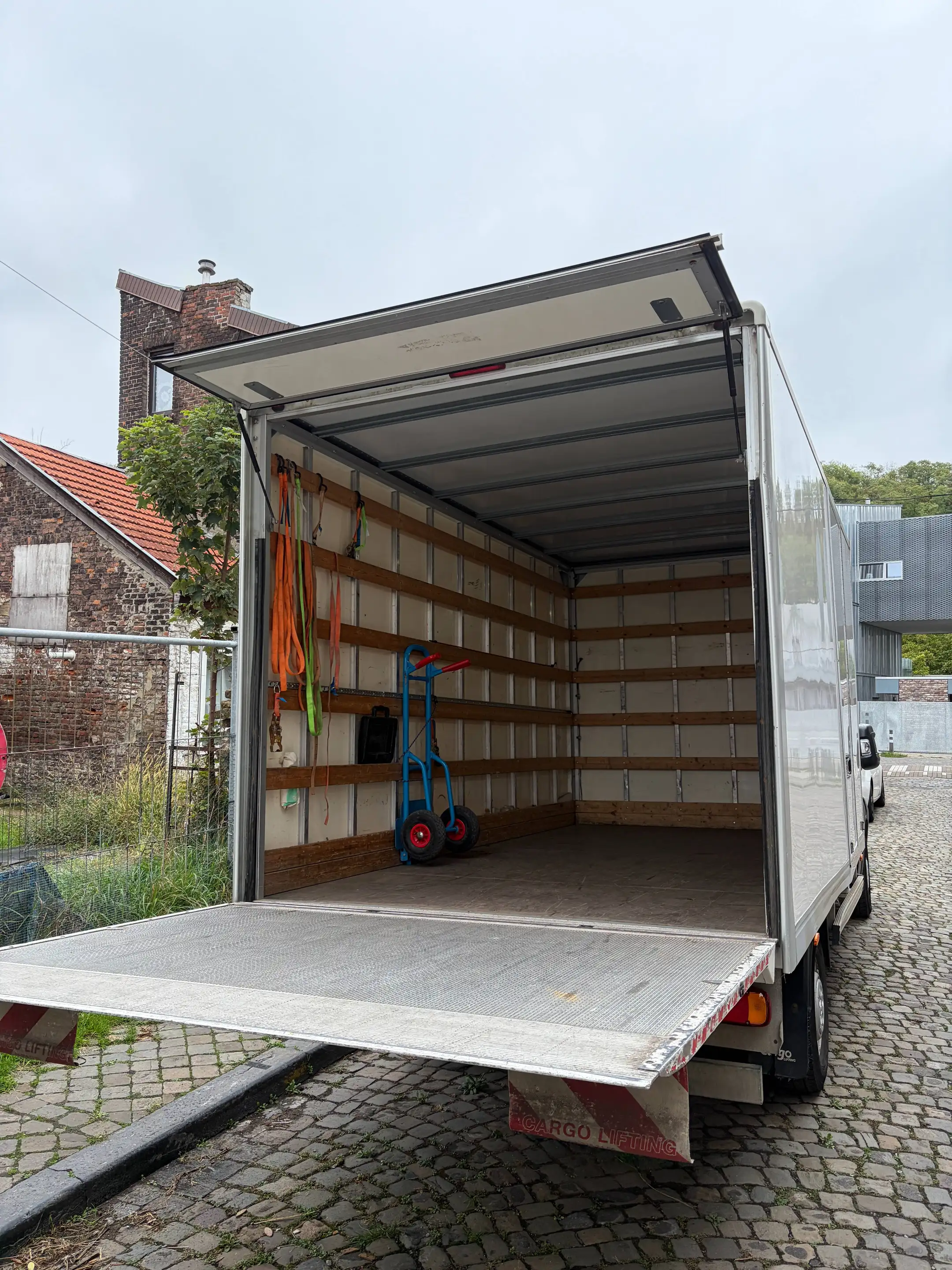 Peugeot Boxer 2.0 BlueHDi - euro6B - TVA - Garantie — photo 15