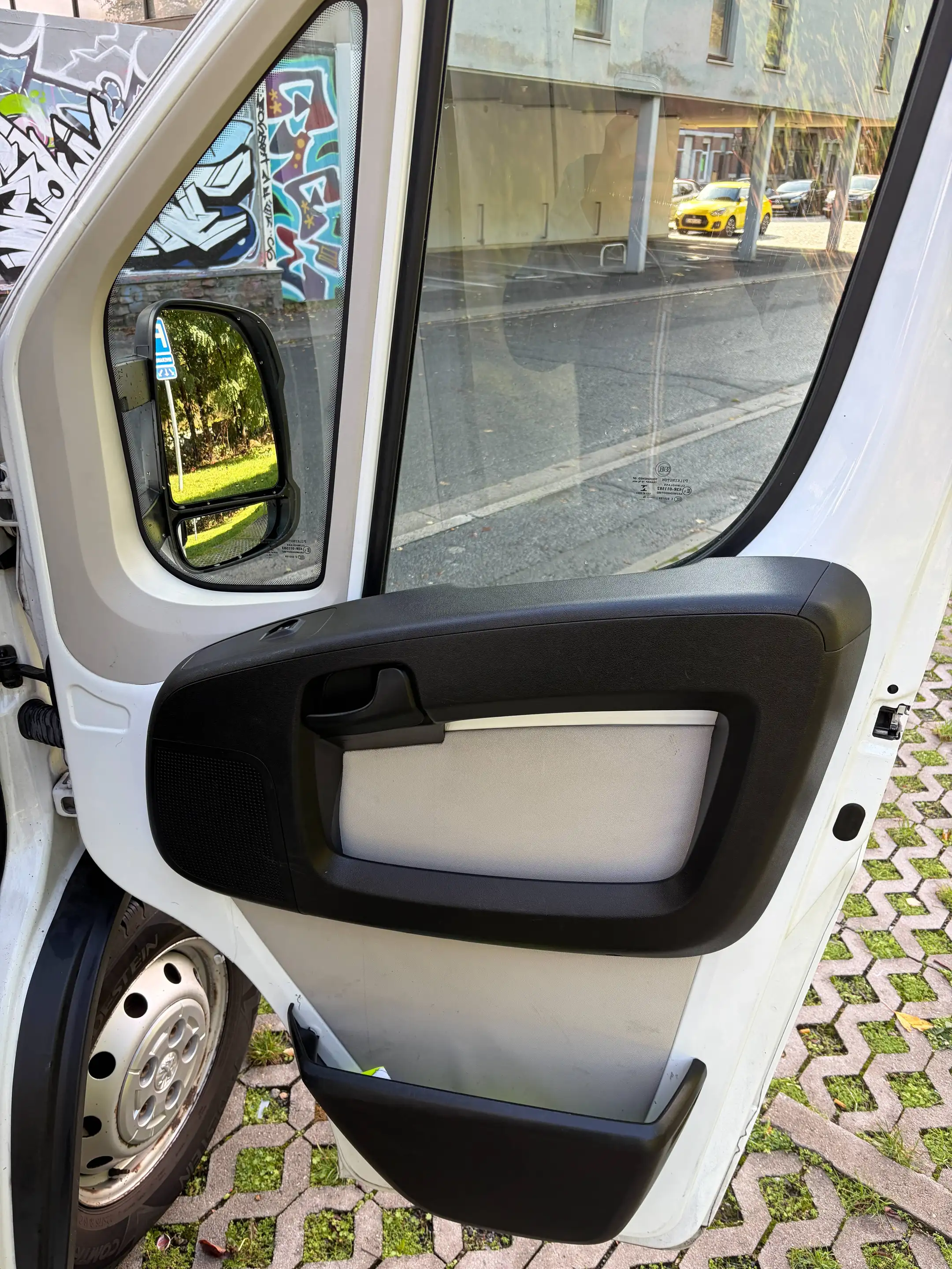 Peugeot Boxer 2.0 BlueHDi - euro6B - TVA - Garantie — photo 10